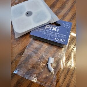 Pixi Fountain Replacement Spout - White